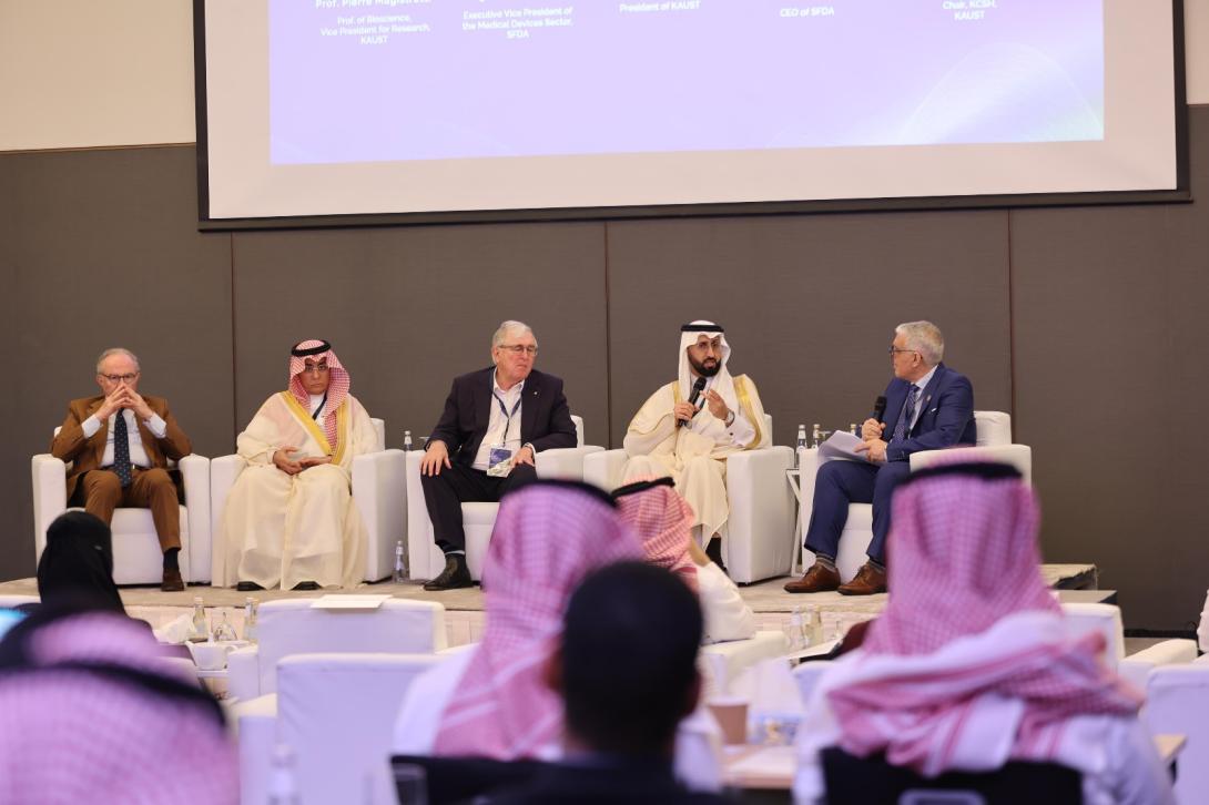 "كاوست" و"الغذاء والدواء" تعقدان ورشة عمل مشتركة لمناقشة مستقبل التقنية الطبية السعودية
